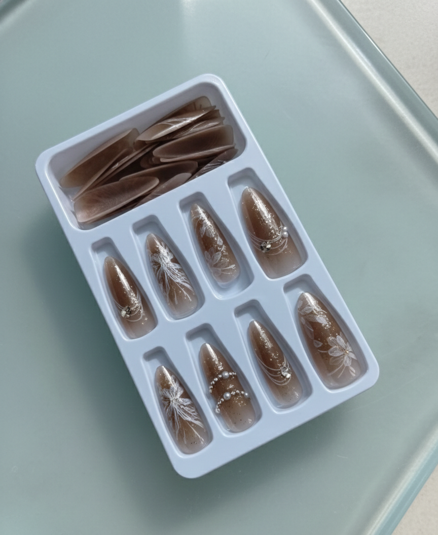 Press-On Artificial Nails – Nude Floral Crystal Design Nails - Image 2